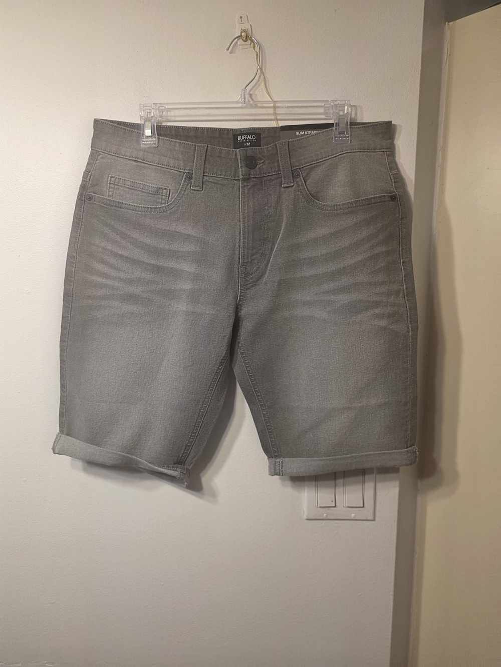 Buffalo David Bitton Men’s Light Gray Rolled-Hem Denim Shorts